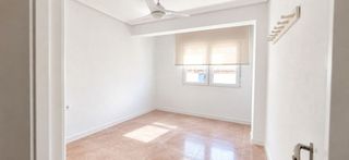 Rent Flat in Silla. Alquiler vivienda en terraza
