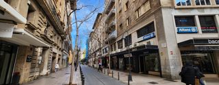 Rent Office space in Carrer d'en vilanova 1a. Se alquila zona san miguel, mercado del olivar, oficinas de 240m
