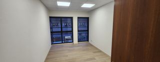 Rent Office space in Carrer d'en vilanova 1a. Se alquila zona san miguel, mercado del olivar, oficinas de 240m