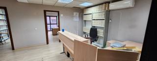 Rent Business premise in Carrer d'en vilanova 1a. Se alquila zona san miguel, mercado del olivar, despachos/oficin
