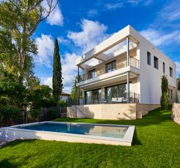 Casa a Carrer de francesc vidal i sureda 111. Vivienda c