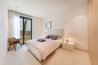 Chalet in Carrer de francesc vidal i sureda 111. Vivienda a