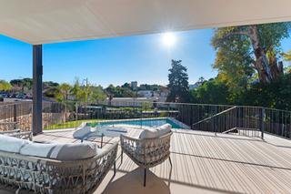 Xalet a Carrer de francesc vidal i sureda 111. Vivienda esquina