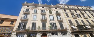 Rent Flat in Carrer de la victòria 4. Alquiler de piso casco antiguo palma de mallorca, 4 dormitorios,