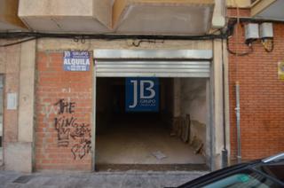 Lloguer Local Comercial  Portal del lleó. Local céntrico