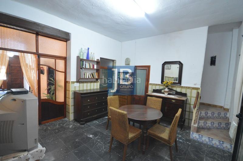 Foto 6dc24931-6532-4df0-9a60-91e9219eea85. Reihenhaus in Manuel