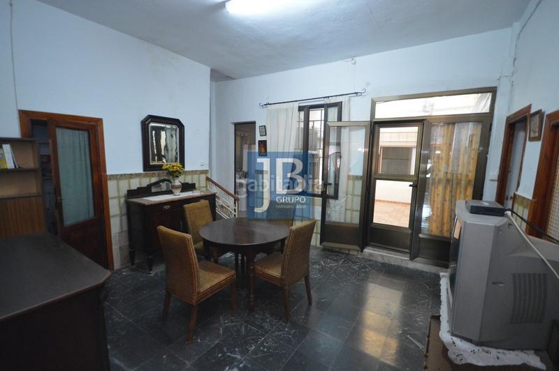 Foto ae0e9d64-2593-486d-b3cf-55f38bdb5d3e. Reihenhaus in Manuel