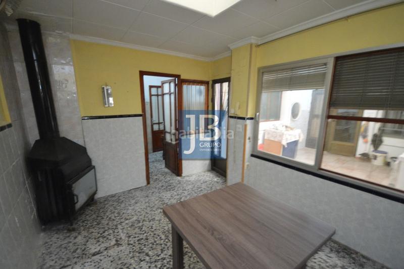 Foto d15f0c6f-031f-434d-b50a-6d97b5f7e1fd. Reihenhaus in Manuel