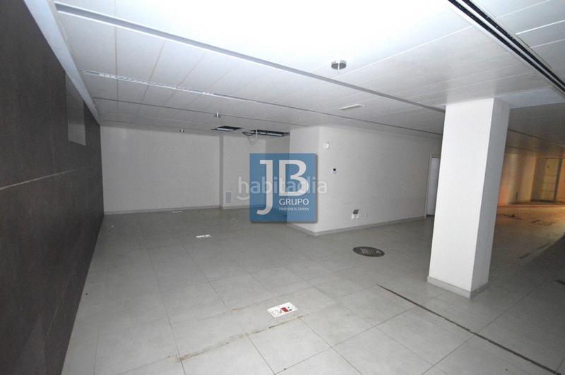 Foto 12c22df8-c609-4b5f-9da2-091603ae1886. Alquiler local comercial magnifico local en el Centro en Xirivella