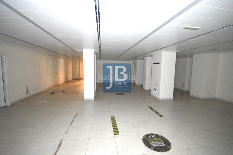 Foto b24b7d6e-030a-4dd4-8510-f364b2735d4c. Alquiler local comercial magnifico local en el Centro en Xirivella
