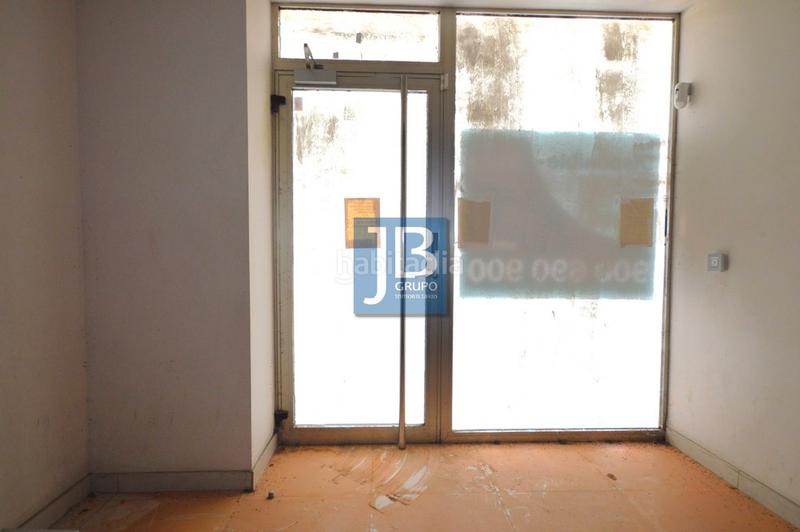 Foto f8a28047-afd5-4641-aa60-b1de674c3dfd. Alquiler local comercial magnifico local en el Centro en Xirivella