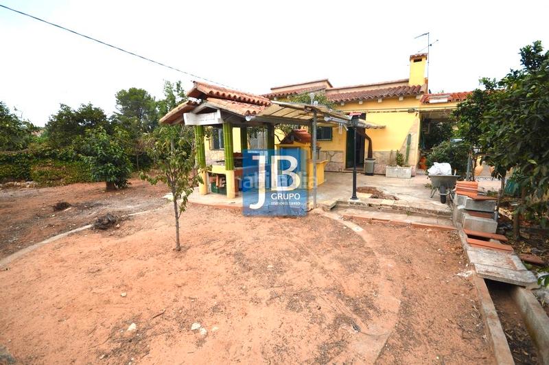 Foto cb36a095-a4da-41d0-b67d-8ec79b98be52. Chalet  en Rafelguaraf