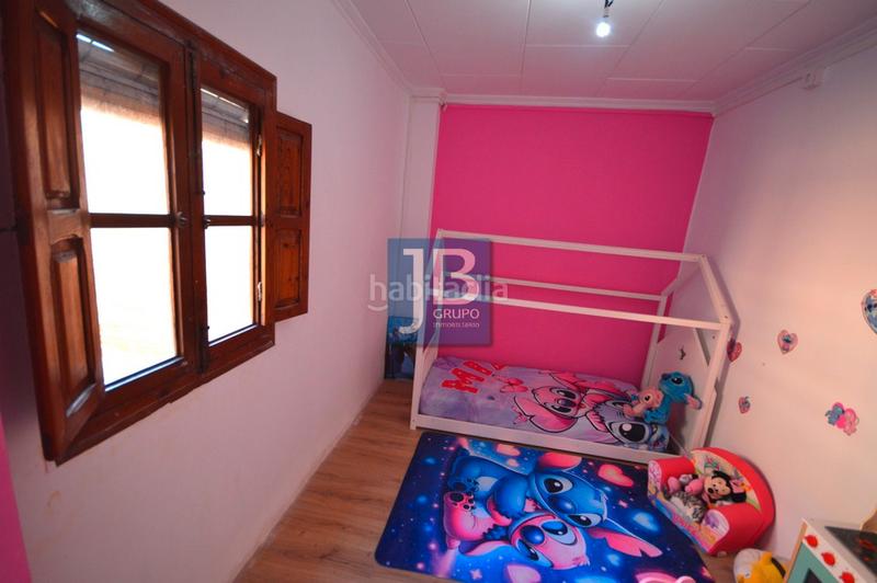 Foto 08cf0f25-8297-4b8e-887f-ed102270d891. Casa amb aparcament a Rotglá y Corberá