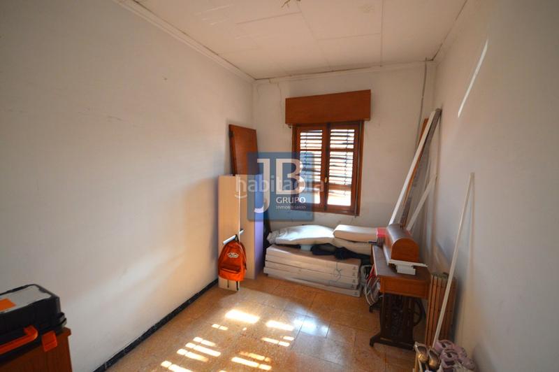 Foto 5fc8c706-6142-4a75-b39a-72b4643bb12a. Casa amb aparcament a Rotglá y Corberá