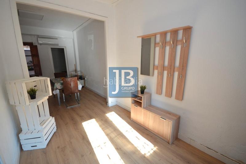 Foto b9e69292-c709-46b9-a07d-41a256526229. Casa amb aparcament a Rotglá y Corberá