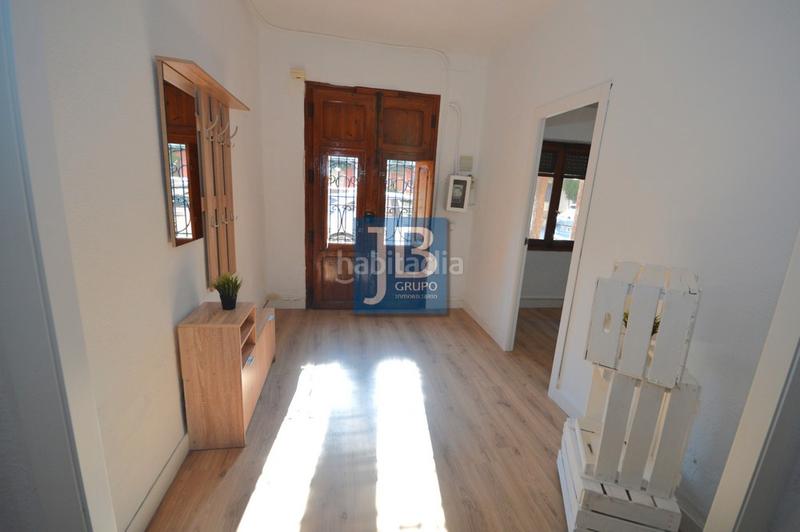 Foto e43220b5-b903-4f48-982d-bde4c8fb05b4. Casa amb aparcament a Rotglá y Corberá