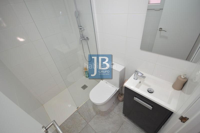 Foto ef4cc5da-3ed8-4e03-8387-10fbd36d44be. Casa amb aparcament a Rotglá y Corberá