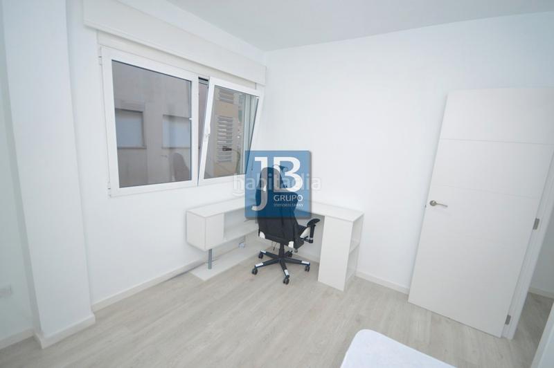 Foto 6be08513-bddb-41e8-b9d0-051cd1f703a4. Alquiler ático atico con terraza en Xàtiva