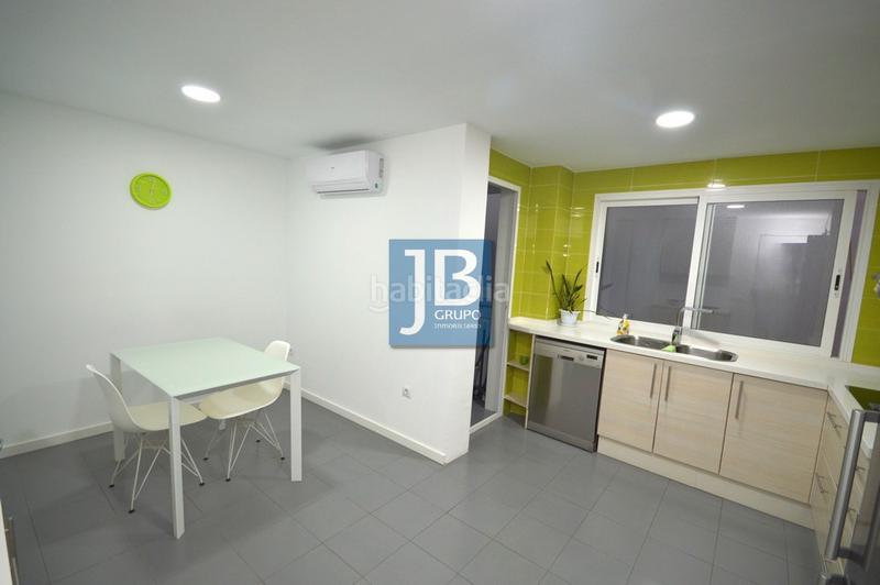 Foto 0a80839a-0fdc-4859-8275-539a21f8b04b. Location attique avec cheminée dans Xàtiva