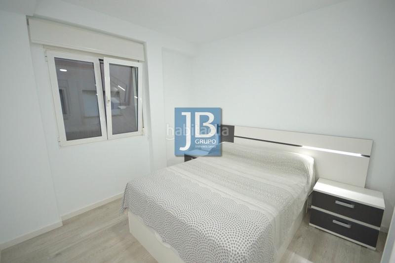 Foto 166529fc-553c-43a5-a30e-2d4a7d3c76a1. Location attique avec cheminée dans Xàtiva