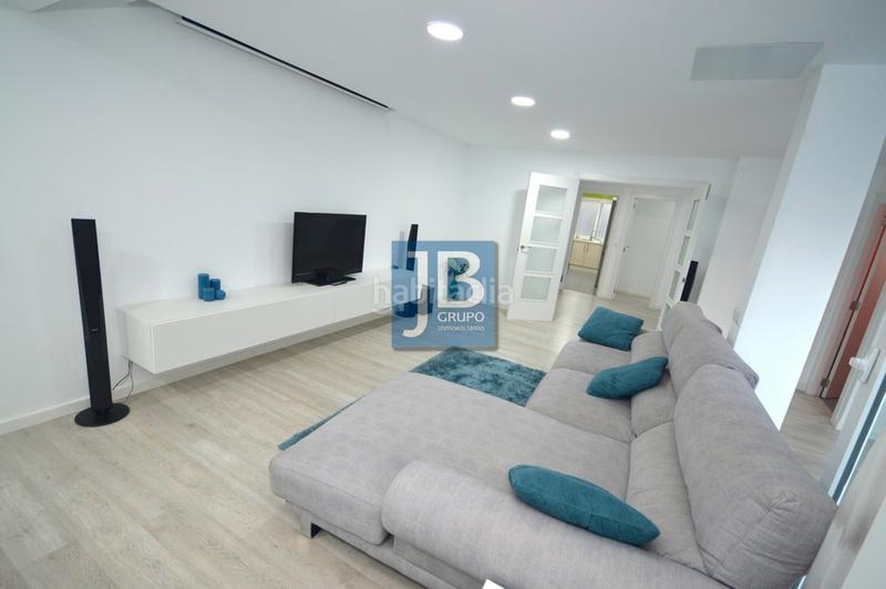 Foto 9fa7455c-cfc9-4187-b137-c87468a70d61. Location attique avec cheminée dans Xàtiva