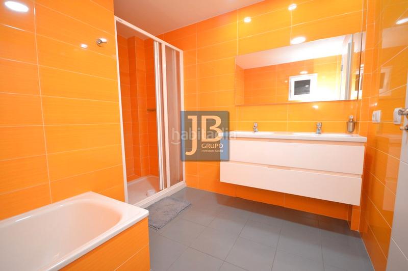 Foto a69d518d-a0fe-45d9-a21d-f44279df0213. Location attique avec cheminée dans Xàtiva