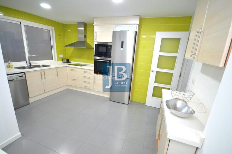 Foto ce3eda32-c786-489c-a571-871266d0522d. Location attique avec cheminée dans Xàtiva