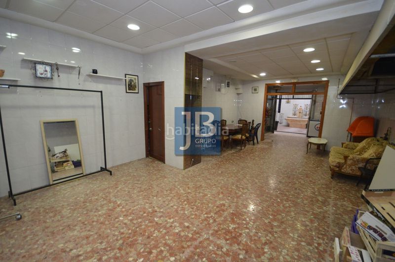 Foto 7f16ef64-c6b4-40fd-940e-b57b0fd3981a. Local comercial a Xàtiva