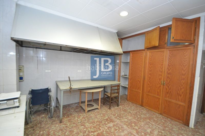 Foto 915c153c-b834-47bd-87b9-cc41d92f2a7c. Local comercial a Xàtiva