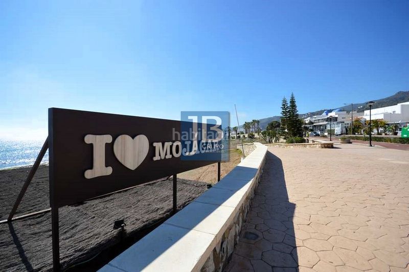 Foto 139e4ee4-2d5b-4edb-a94c-4ebf9bce6c73. Xalet amb xemeneia aparcament a Mojácar playa - las ventanicas - la paratá Mojácar