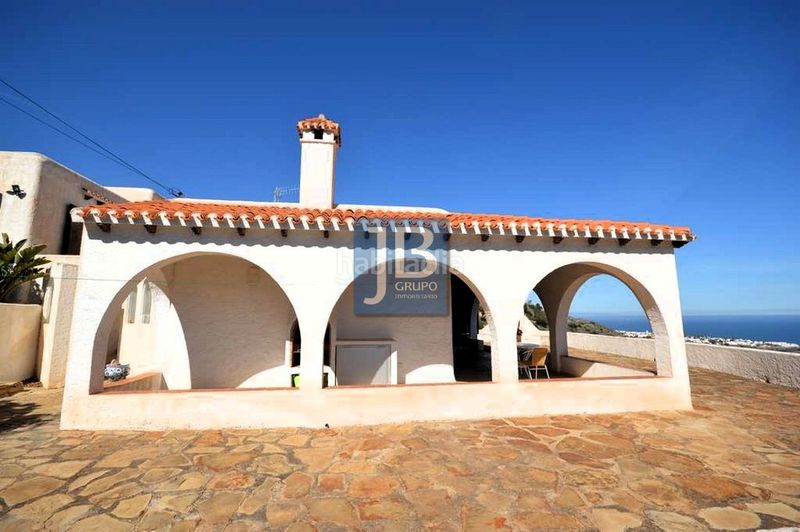 Foto d138cfb6-dcd6-44a5-83f0-9028b3330869. Xalet amb xemeneia aparcament a Mojácar playa - las ventanicas - la paratá Mojácar