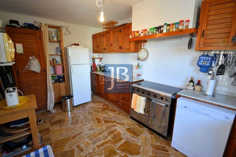 Foto d2334bd0-1111-414b-b156-1f713b5d1237. Xalet amb xemeneia aparcament a Mojácar playa - las ventanicas - la paratá Mojácar