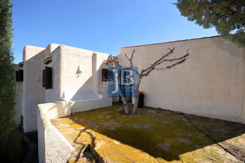 Foto fb3af70b-d3e9-4765-983d-e186d83155c2. Xalet amb xemeneia aparcament a Mojácar playa - las ventanicas - la paratá Mojácar