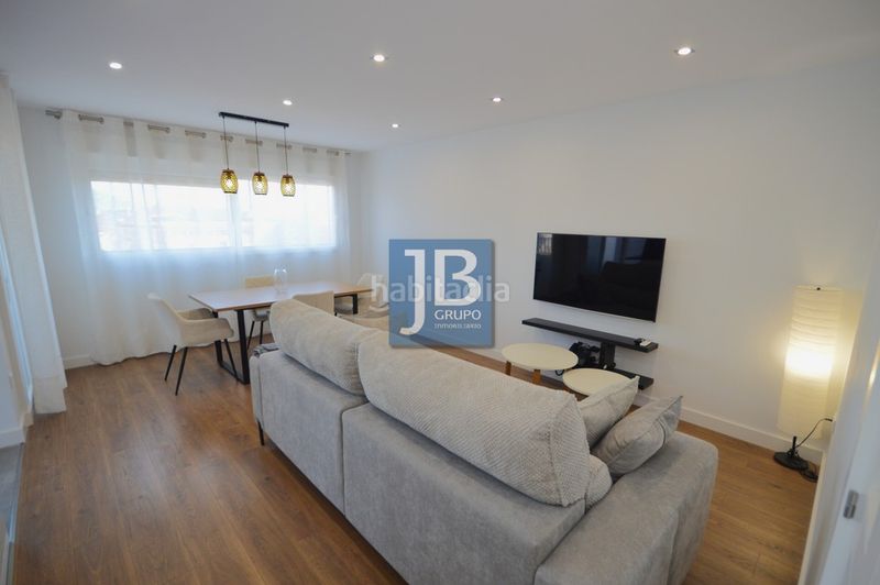 Foto fcc9d43e-ab2b-4e3c-b267-01940813b487. Pis a Xàtiva