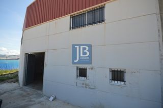 Rent Industrial building in Alcúdia de Crespins (l´)