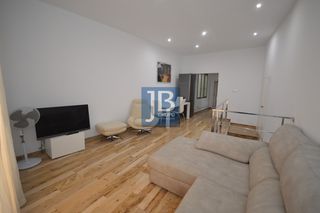 Flat  Carrer botigues. Estudio de 2 dormitorios