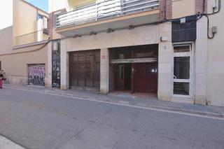 Local commercial à Centrevila. Local polivalente en el centro de vilanova