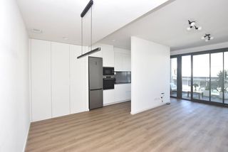Rent Flat in Barri de Mar. A esta altura, vilanova se ve distinto.