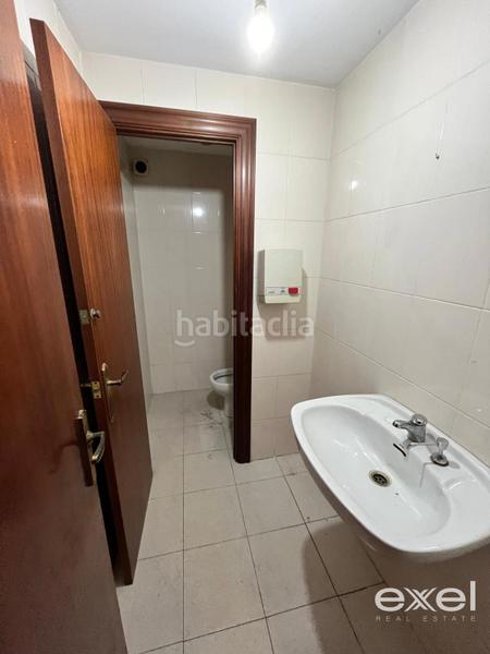 Foto c767e915-5805-43ca-9261-20cb9914f30b. Local comercial a Centre Sant Joan Despí