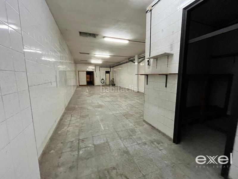 Foto d7c48260-ee32-4289-960e-b9c1fc104605. Local comercial a Centre Sant Joan Despí