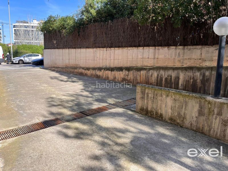 Foto d1d5fc59-d420-41af-a44c-bc45cf6faf60. Aparcament cotxe a Torreblanca Sant Joan Despí