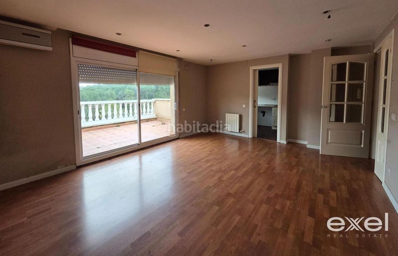 Foto 14cff6ef-5f01-45b9-b986-f76579b19729. Casa amb aparcament a Canyelles