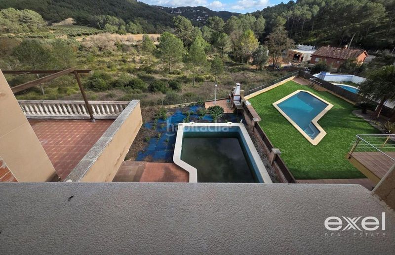 Foto 1d9bedb6-1525-431d-84fb-9e55d46a763f. Casa amb aparcament a Canyelles