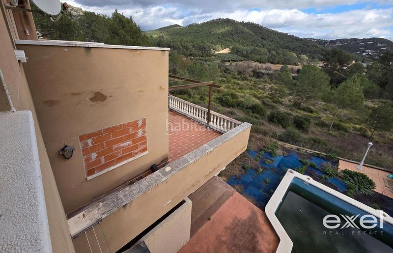 Foto b360f603-0081-4c2f-b4a3-061c02954c14. Casa amb aparcament a Canyelles