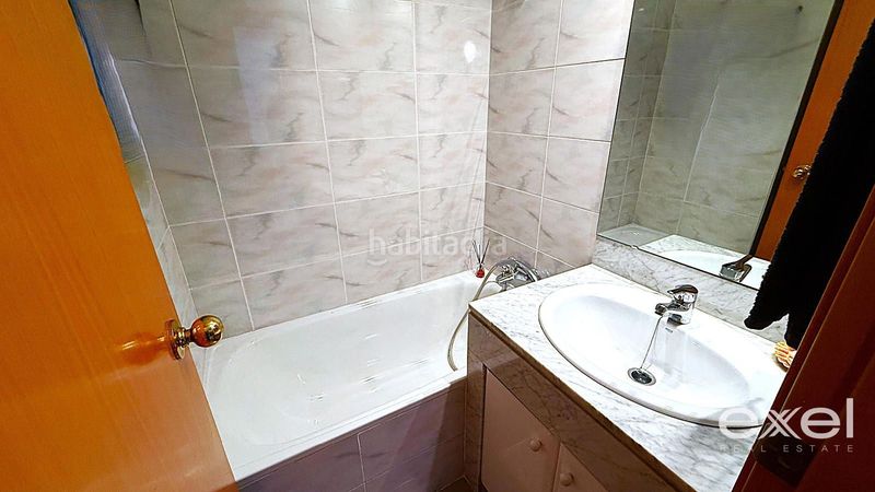 Foto e5763d5a-4258-4a17-93f4-03d62d50288e. Pis amb calefacció a Almeda - El Corte Inglés Cornellà de Llobregat