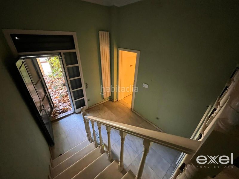Foto 1e75f353-86a5-497a-89c3-02ec0c78dd8b. Casa amb aparcament a Centre Prat de Llobregat (El)