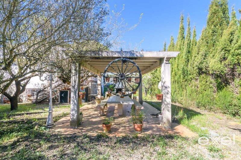 Foto c30dd287-2851-4192-b349-fb944efd33f2. Casa amb aparcament piscina a Collbató