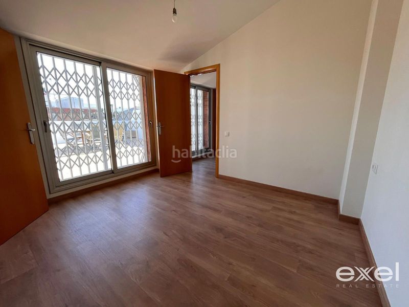 Foto 688ba144-9216-476f-9c07-b3346669e892. Ático  dúplex de 4 habitaciones con terraza y parking en sant boi en Sant Boi de Llobregat