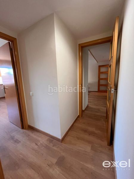 Foto 81dc47af-eef8-4333-abbb-a970c42bbe48. Ático  dúplex de 4 habitaciones con terraza y parking en sant boi en Sant Boi de Llobregat