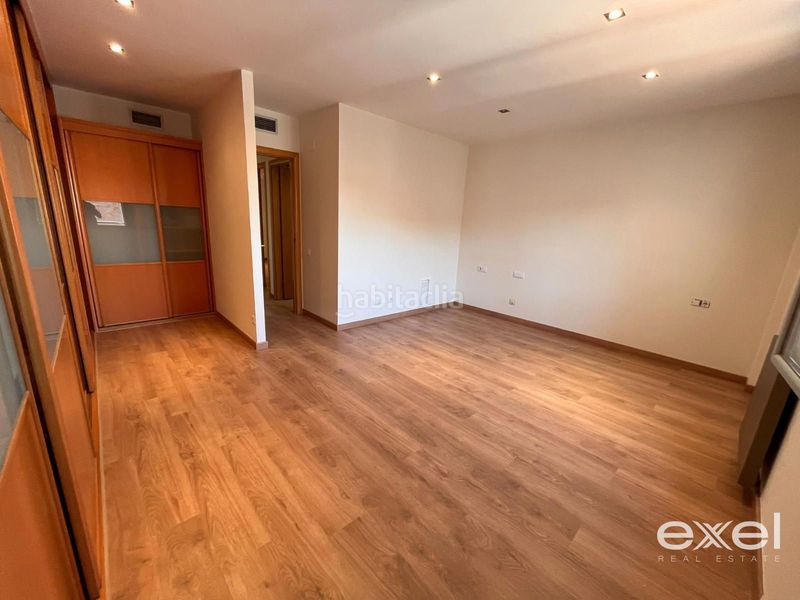 Foto b91b40e0-768b-454b-9ca4-991149eda39b. Ático  dúplex de 4 habitaciones con terraza y parking en sant boi en Sant Boi de Llobregat